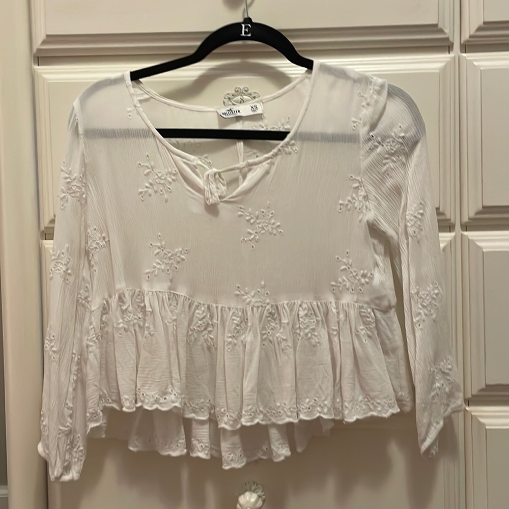 women’s white blouse